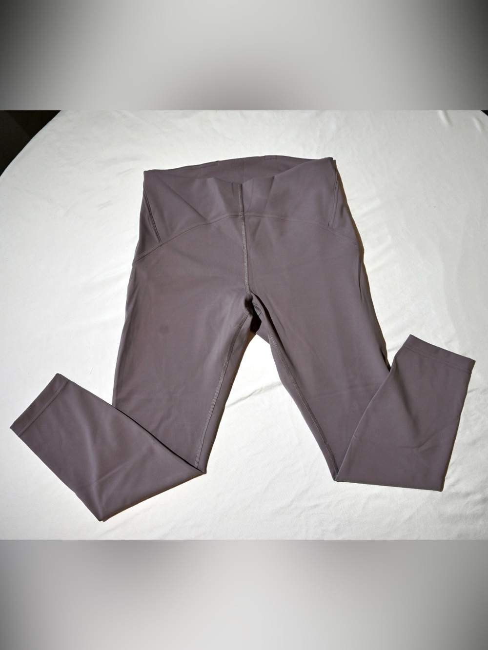 Lululemon InStill High-Rise Tight 25” Violet Verbena Size 12